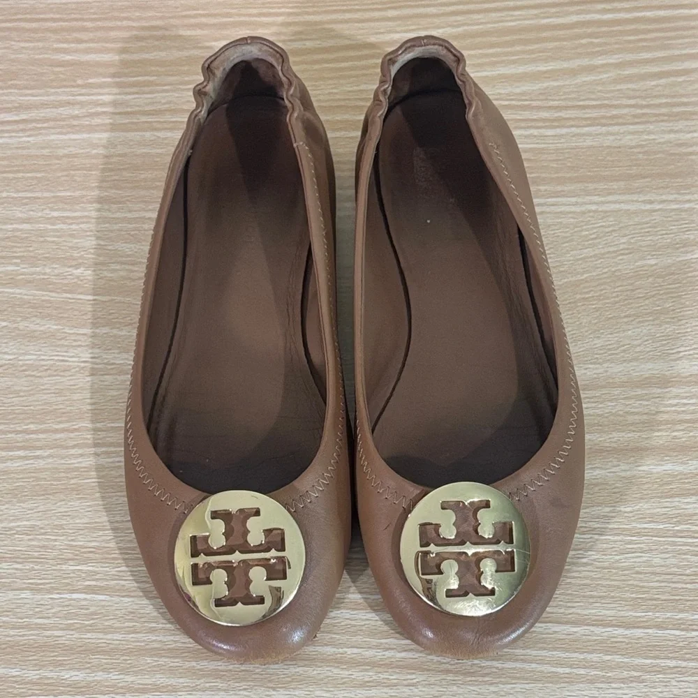 Tory Burch Tan Logo Ballet Flats Leather Round Toe Slip On 7M